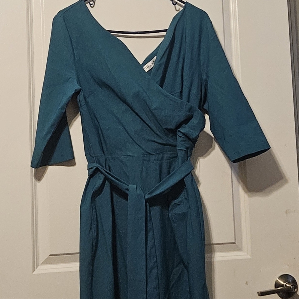 Elegant Teal Belted Dress